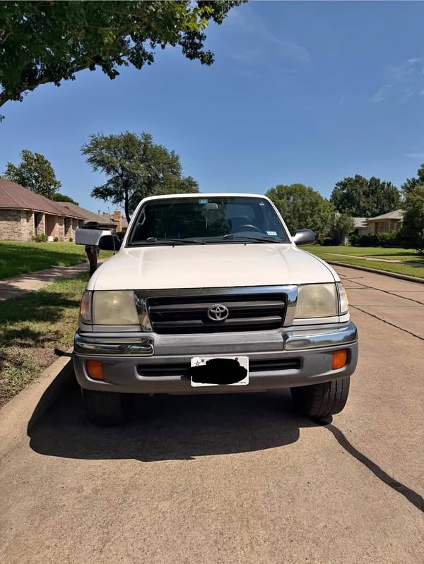 2000 Toyota Tacoma