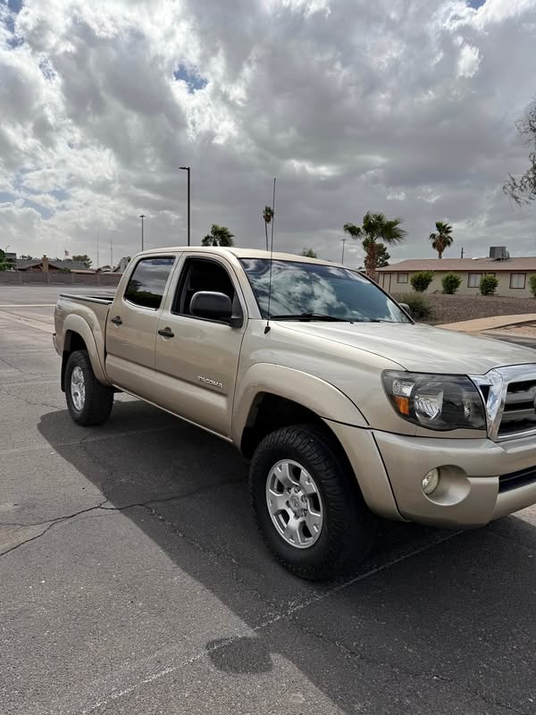 2005 Toyota Tacoma Double Cab - TRD Off-Road Pickup 4D 5 ft