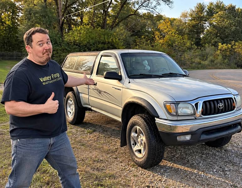 2002 Toyota Tacoma Regular Cab - Sr5
