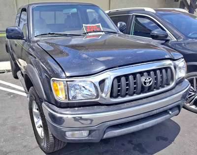 2001 Toyota Tacoma - Pickup