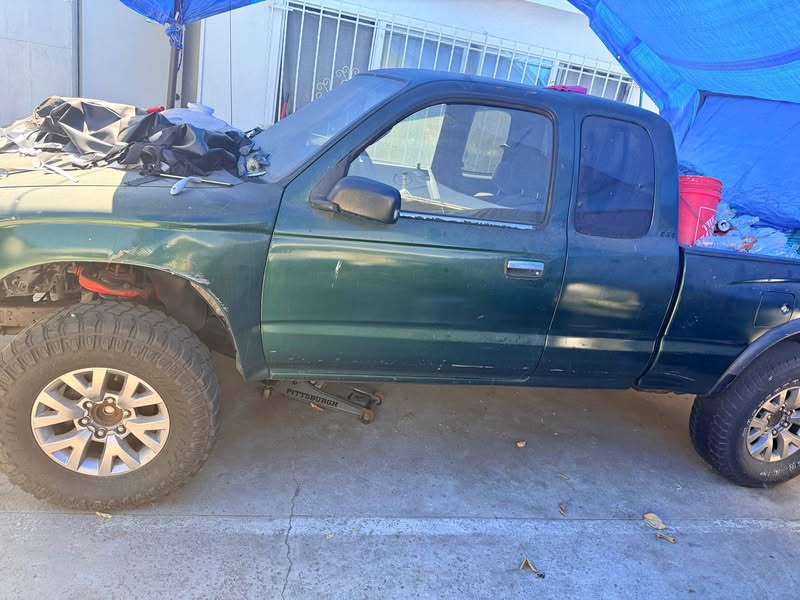 1999 Toyota Tacoma - PreRunner