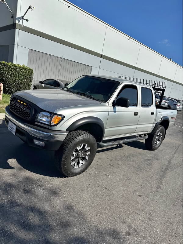 2002 Toyota Tacoma Double Cab - PreRunner Pickup 4D 5 ft