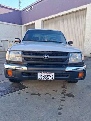 2000 Toyota Tacoma - Pickup