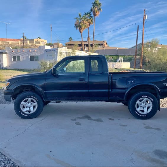 2003 Toyota Tacoma - PreRunner