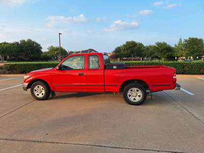 2003 Toyota Tacoma - Base
