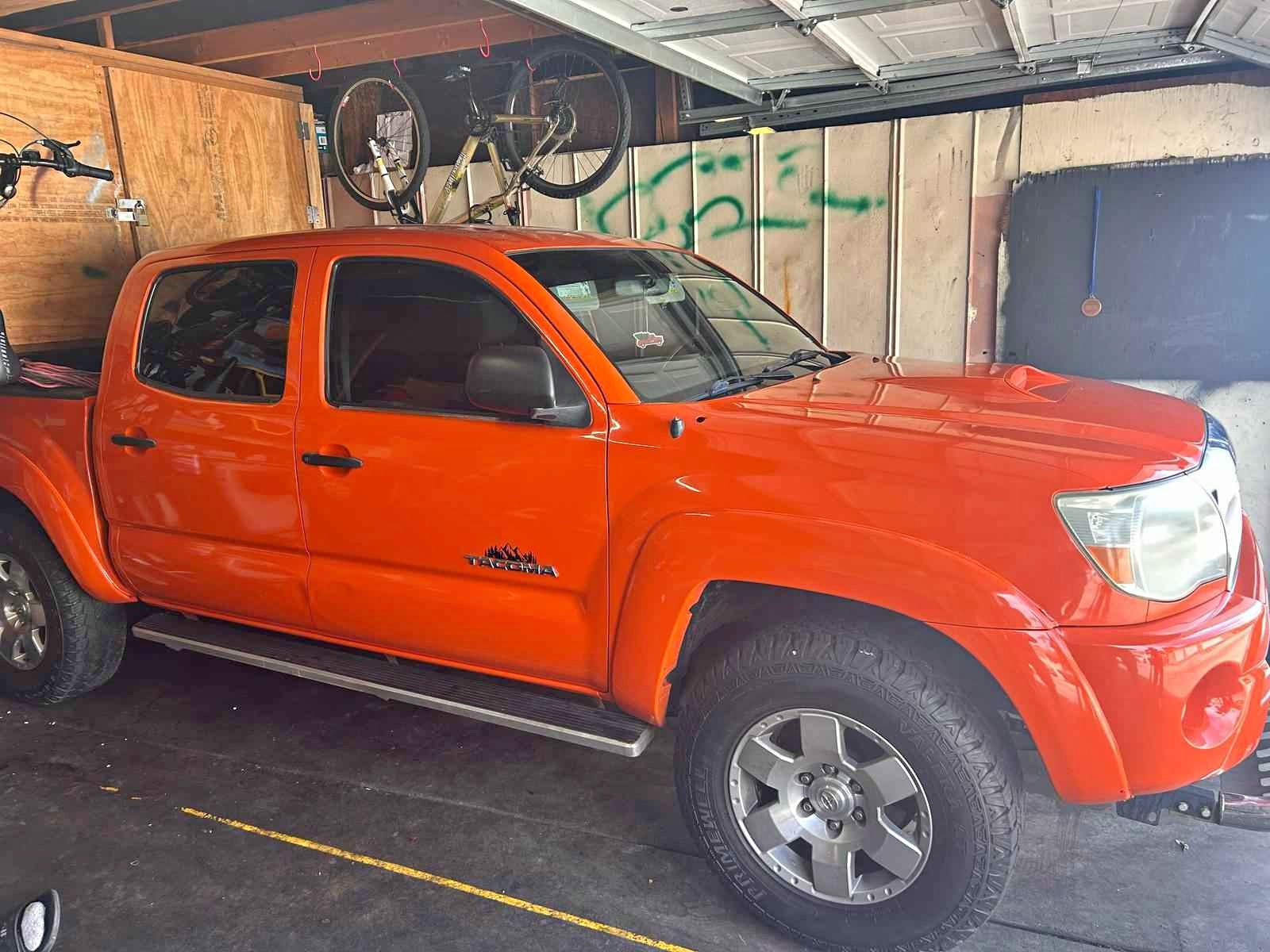 2005 Toyota Tacoma - Limited Pickup 4D 5 ft