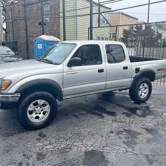 2001 Toyota Tacoma Double Cab - 4WD 4D