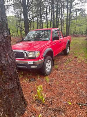 2002 Toyota Tacoma Xtracab - Pickup