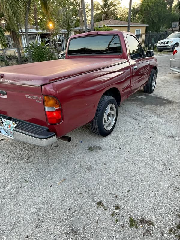 1998 Toyota Tacoma - SR5 Pickup