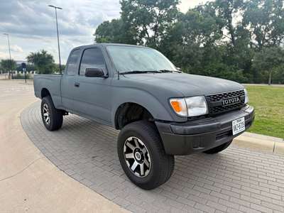 1999 Toyota Tacoma - SR5 Pickup
