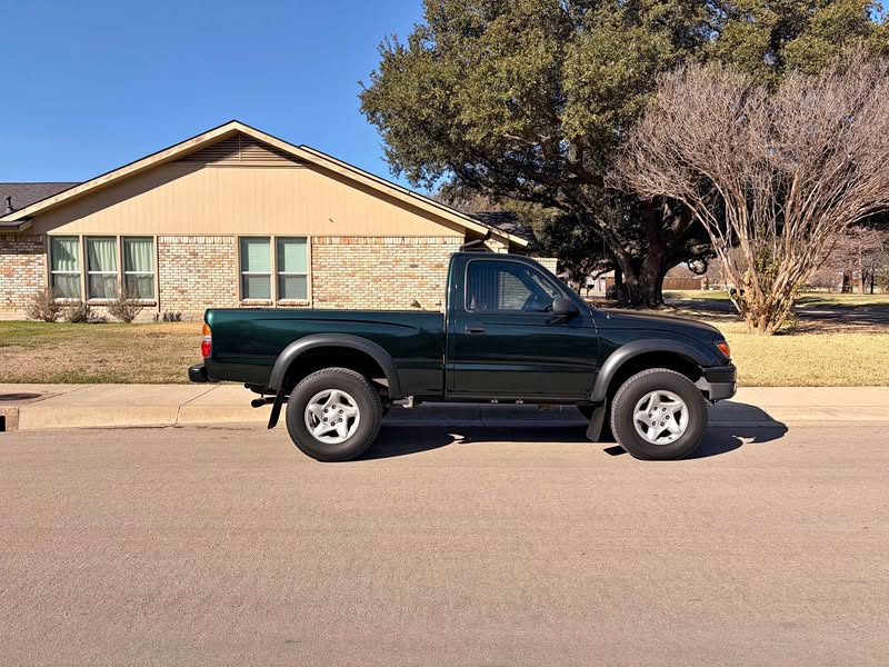 2002 Toyota Tacoma Xtracab - PreRunner Pickup