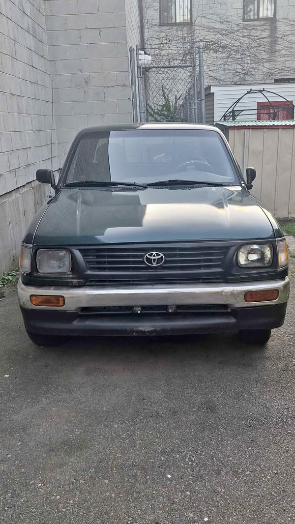 1996 Toyota Tacoma Xtracab - Pickup