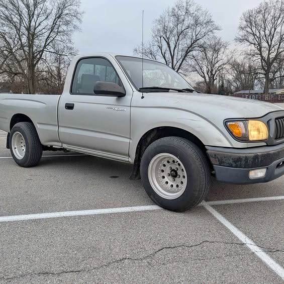 2004 Toyota Tacoma Regular Cab - Pickup 2D 6 ft