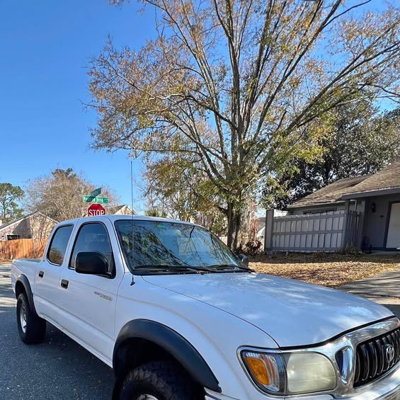 2001 Toyota Tacoma Double Cab - PreRunner 4D