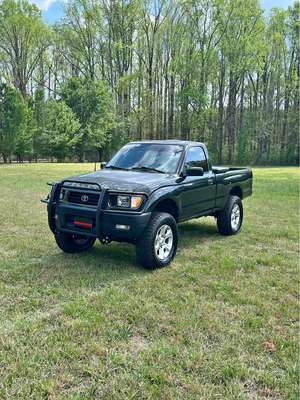 1996 Toyota Tacoma Regular Cab - Pickup 2D 6 ft