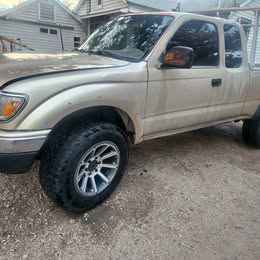2003 Toyota Tacoma - 4WD 4D