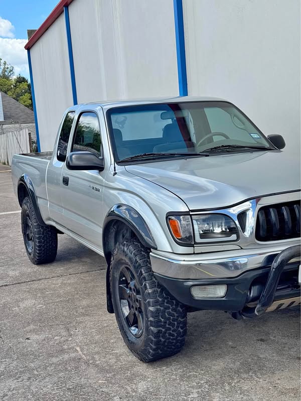 2004 Toyota Tacoma Xtracab - PreRunner Pickup 2D 6 ft