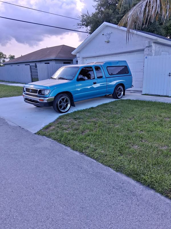 1996 Toyota Tacoma - Pickup