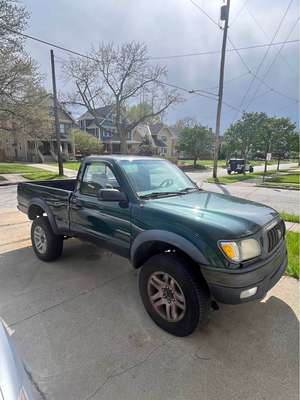 2001 Toyota Tacoma Xtracab - Pickup