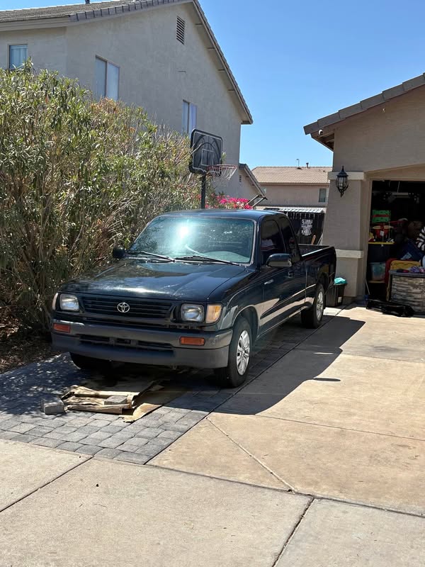 1996 Toyota Tacoma Xtracab - Pickup