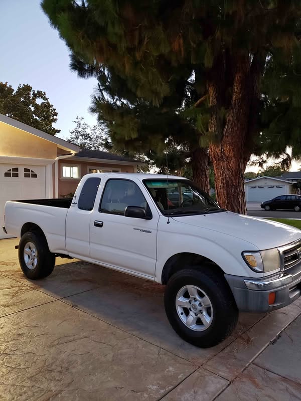 1999 Toyota Tacoma Xtracab - PreRunner Pickup 2D 6 ft