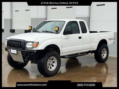2004 Toyota Tacoma Pickup 2D 6 ft