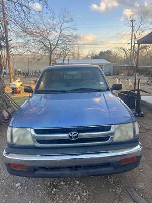 1999 Toyota Tacoma - SR5 Pickup 4D 5 ft
