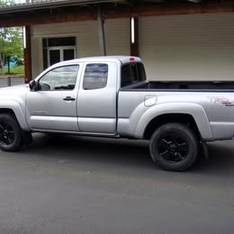 2005 Toyota TACOMA PRERUNNER TRD OFF ROAD LOW MILES