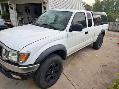 2003 Toyota Tacoma Xtracab - SR5 Pickup