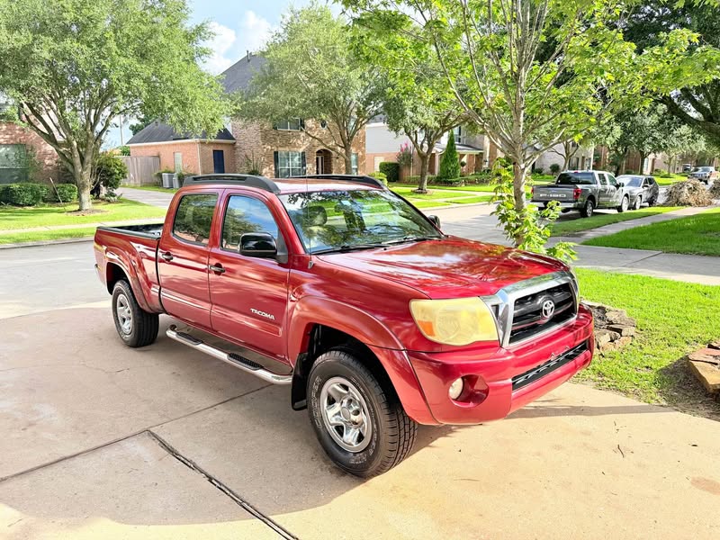 2005 Toyota Tacoma Xtracab - SR5 Pickup