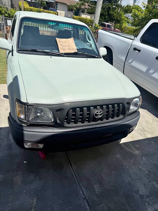 2003 Toyota Tacoma - Pickup