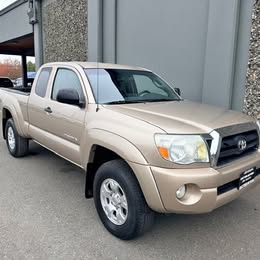 2005 Toyota TACOMA PRERUNNER