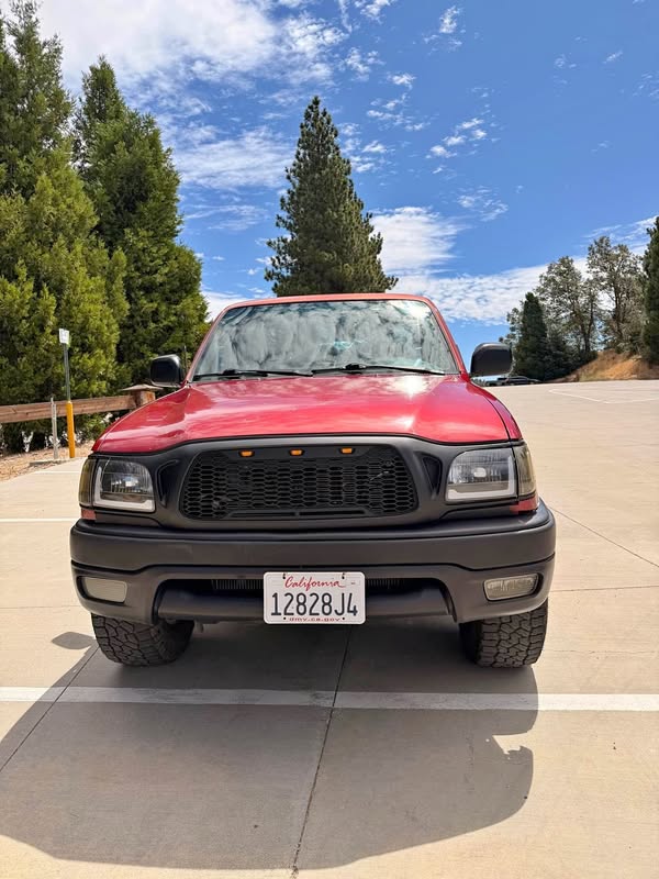 2003 Toyota Tacoma - SR5 Pickup