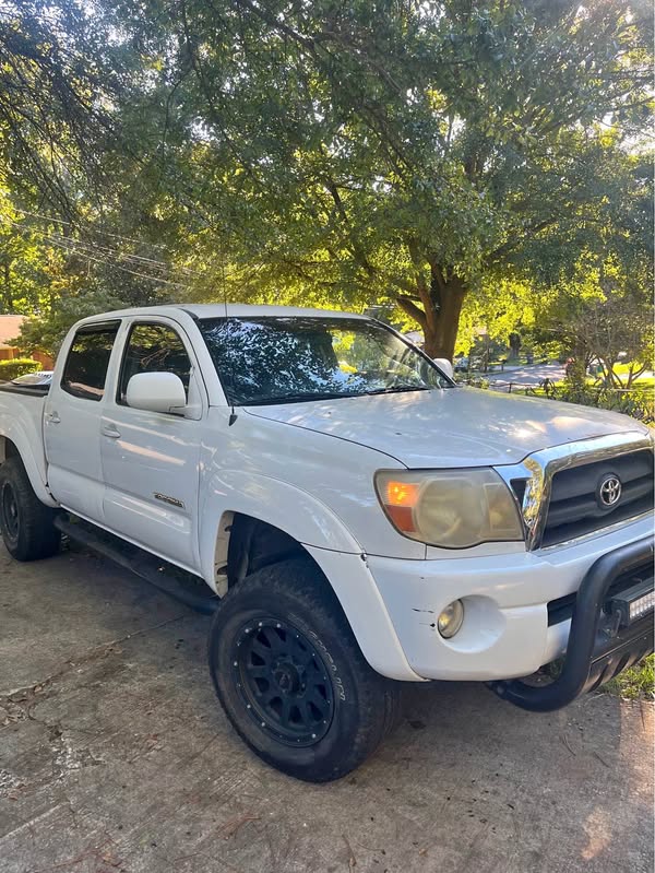 2005 Toyota Tacoma - PreRunner