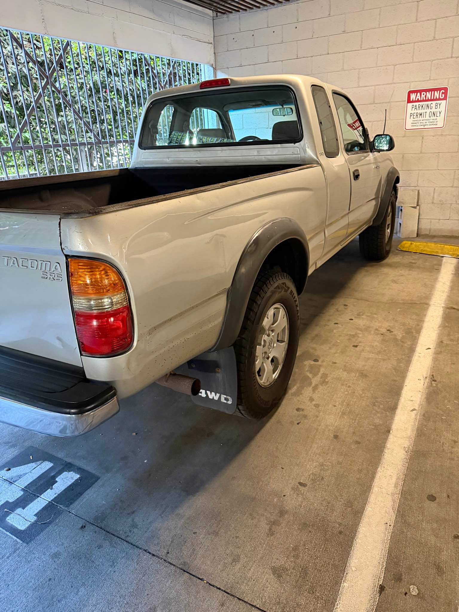 2004 Toyota Tacoma - Pickup