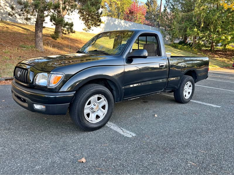 2004 Toyota Tacoma Regular Cab - Short Bed