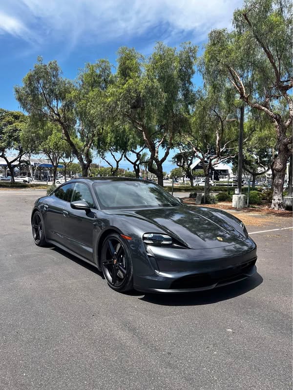 2020 Porsche Porsche Taycan - 4S