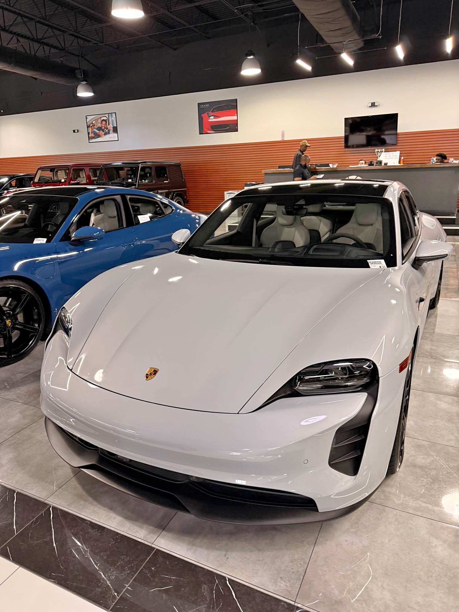 2023 Porsche Porsche Taycan Sport Turismo - GTS Wagon 4D