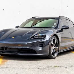 2022 Porsche taycan gts sport turismo