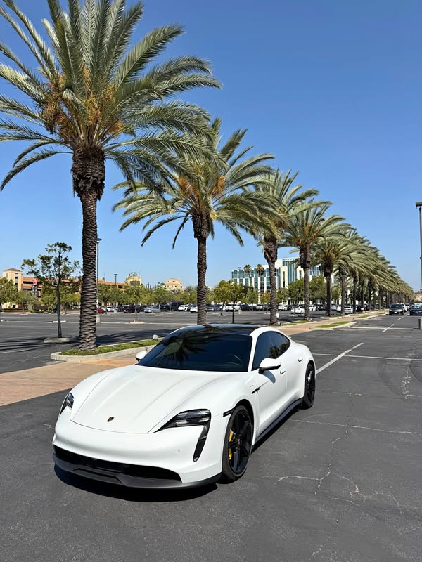 2020 Porsche Porsche Taycan - 4S Sedan 4D