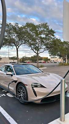 2021 Porsche Porsche Taycan - Sedan 4D