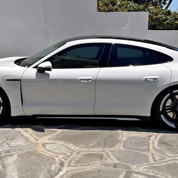 2020 Porsche Taycan 4S