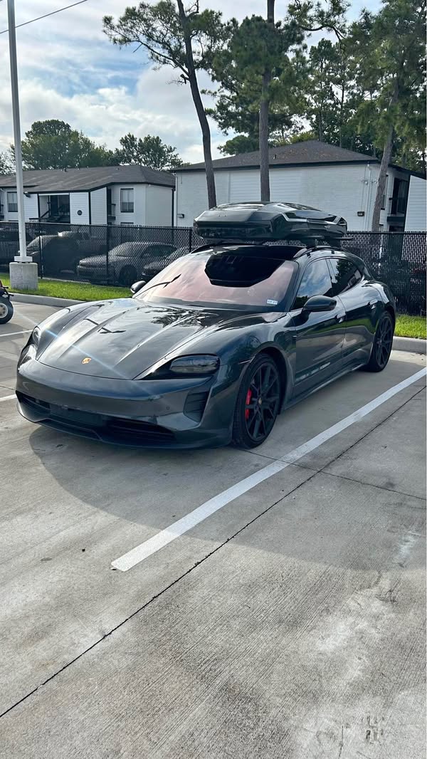 2023 Porsche Porsche Taycan - GTS Sedan 4D