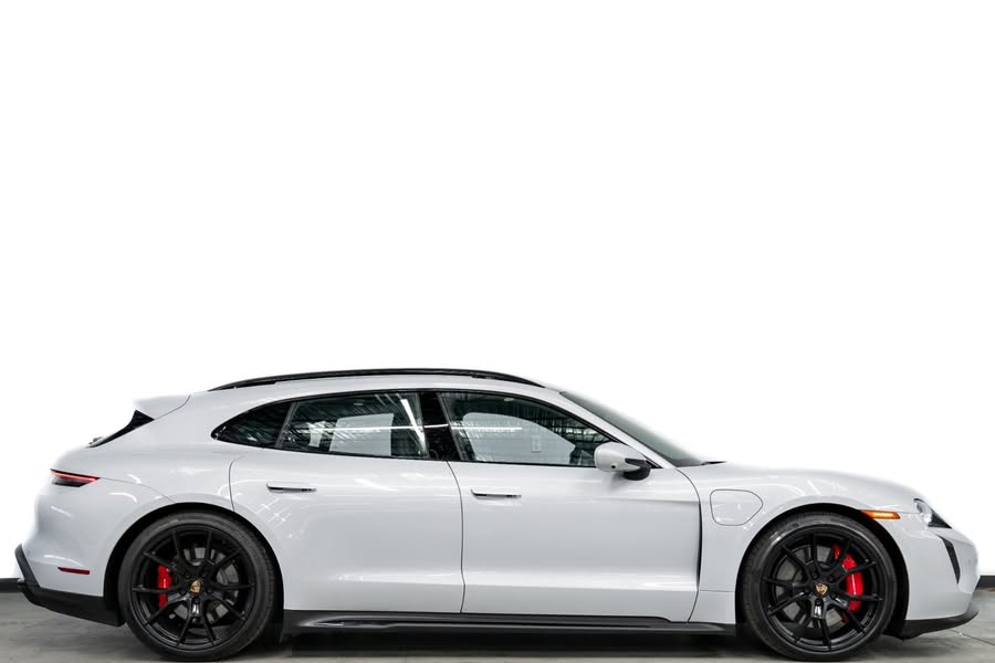 2022 Porsche Taycan GTS Sport Turismo -Premium Package, 590 Horsepower \ud83e\udd18 14431 Miles