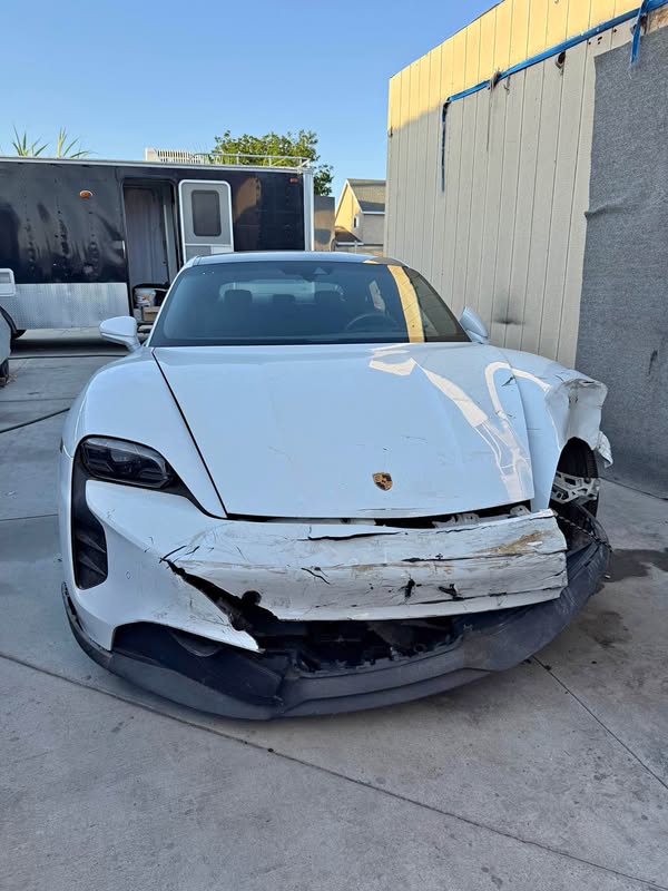 2021 Porsche Porsche Taycan - 4S Sedan 4D