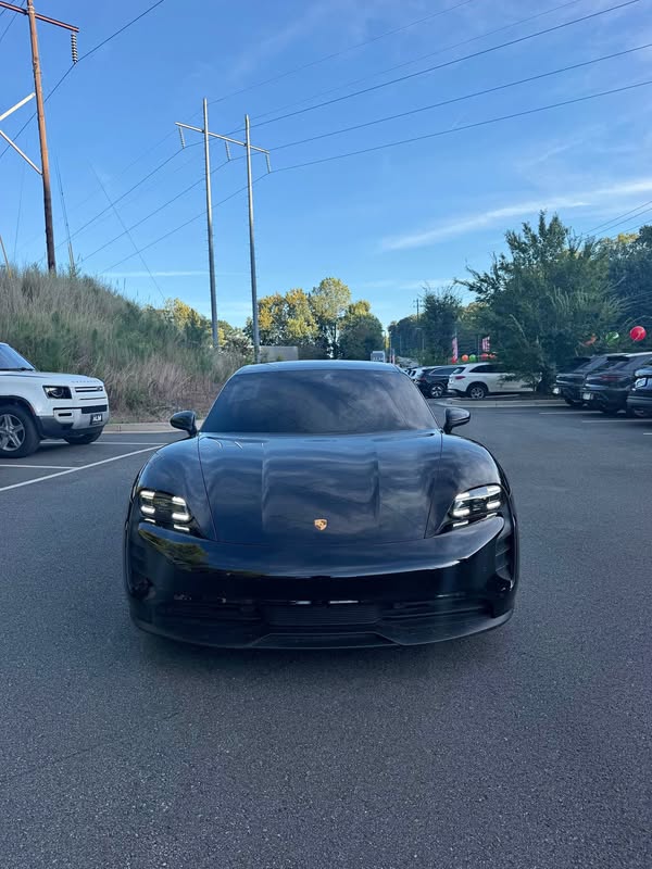 2022 Porsche Porsche Taycan - Sedan 4D