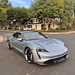 2020 Porsche Taycan Turbo S