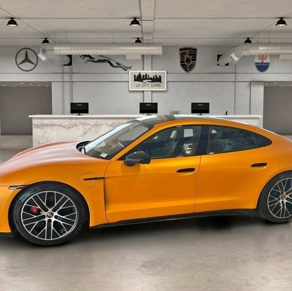 2022 Porsche Taycan GTS Sedan