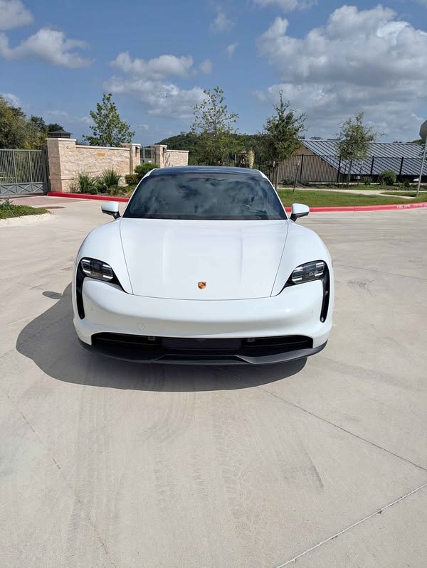 2022 Porsche Porsche Taycan - 4S Sedan 4D