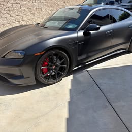 2025 Porsche Taycan GTS